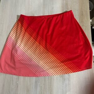 Tail Nyela 14.5” Skort - Gradient Stripe